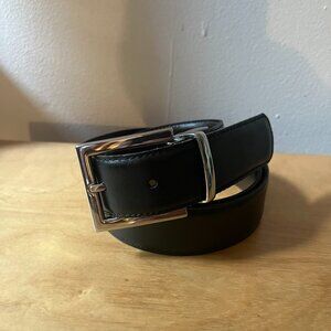 Banana Republic black leather dress belt size 34